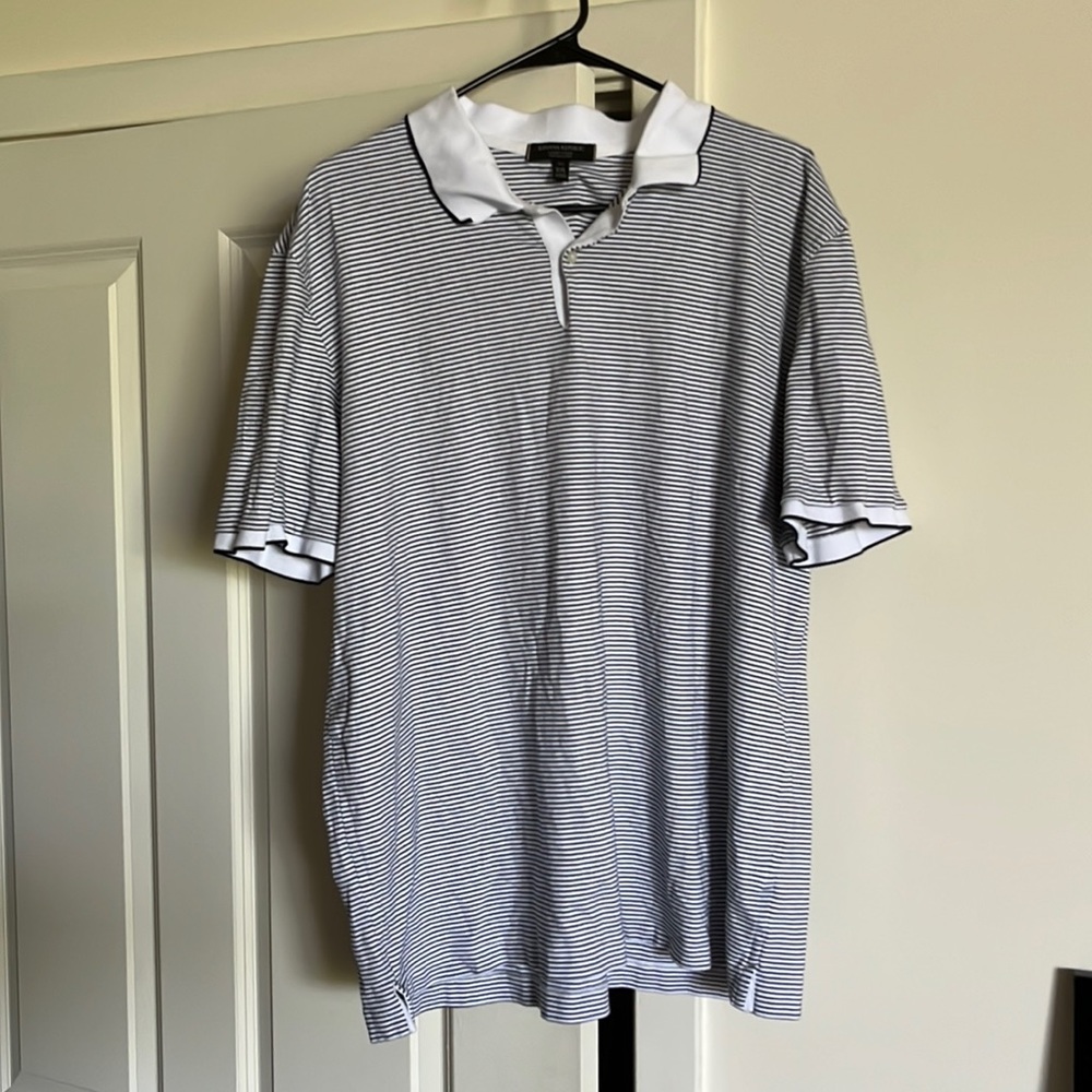 Mens Banana Republic polo. White and navy stripes. XXL